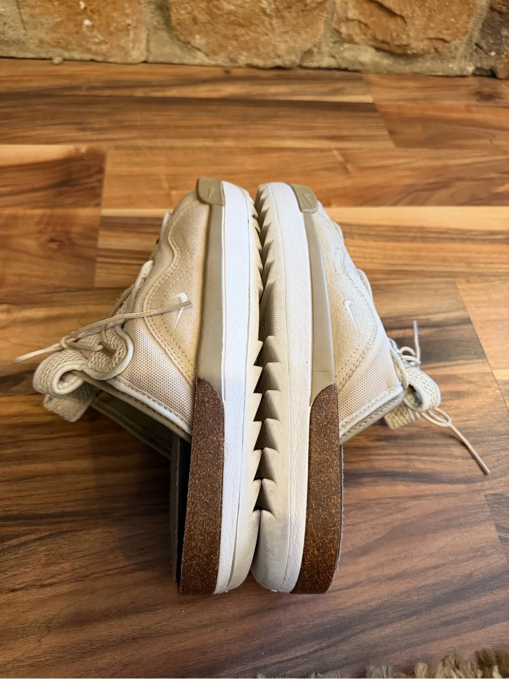 Nike Offline 2.0 Sandals Men’s Beige Tan Slip On Comfort Casual Slides Sz 7.5